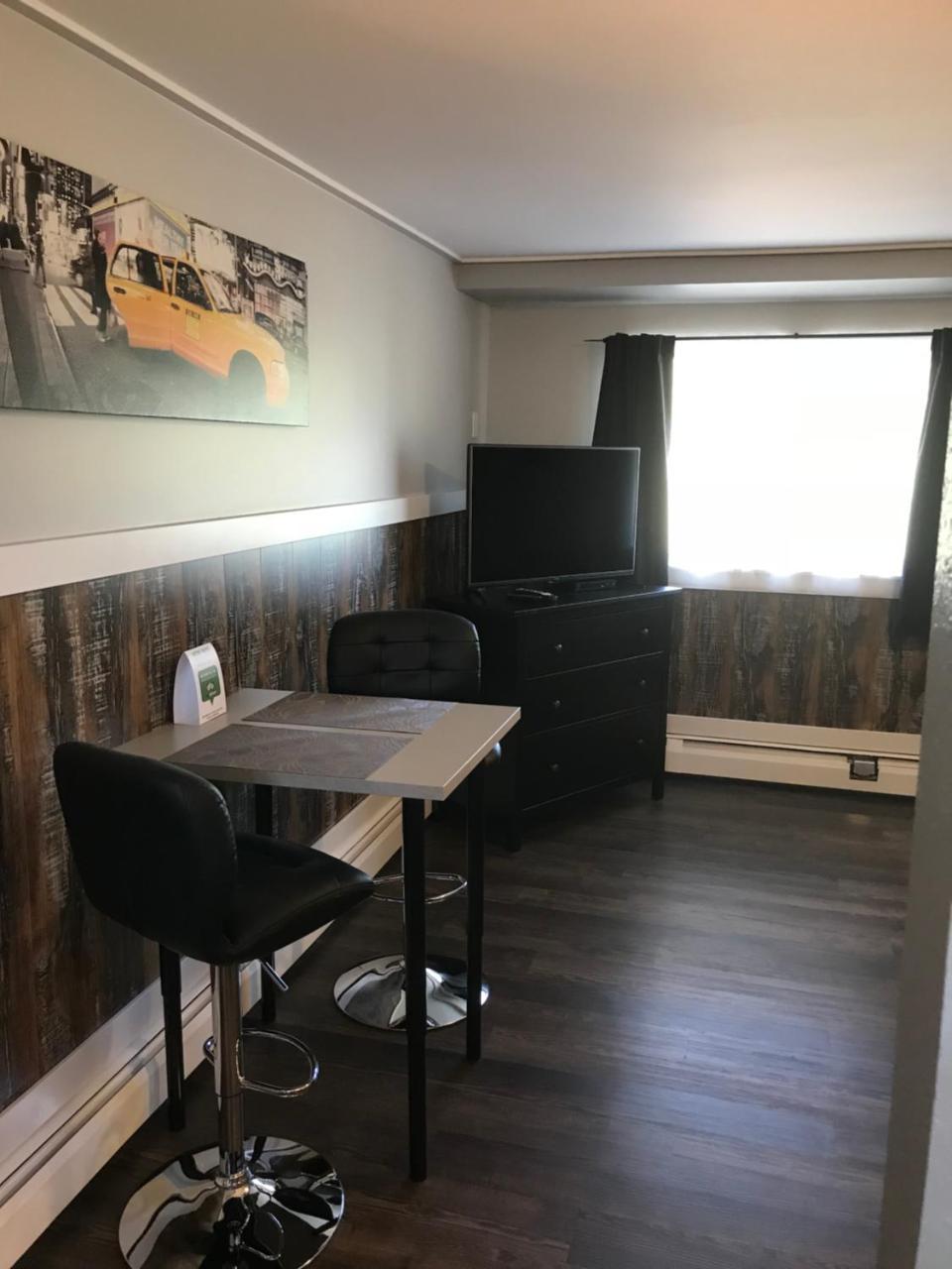 94 Motel & Rv Park 100 Mile House Extérieur photo
